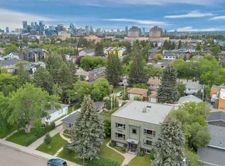 1833 N 21st Ave NW #3, Calgary, AB T2M 1M5