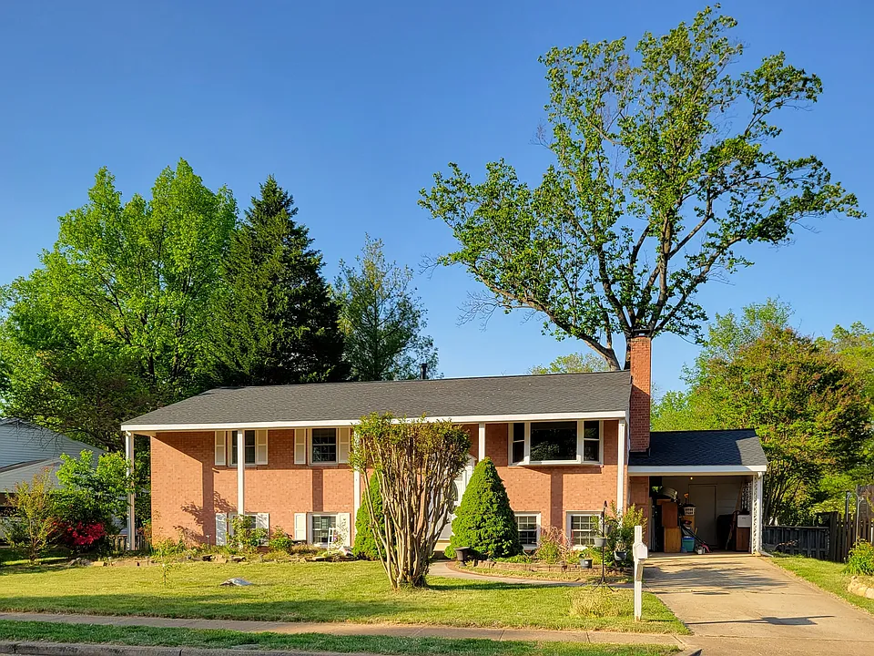 8506 Fairburn Dr #3
