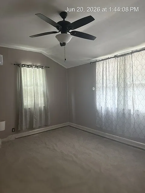 2 bed, 966 sqft, $1,300 — Photo 4