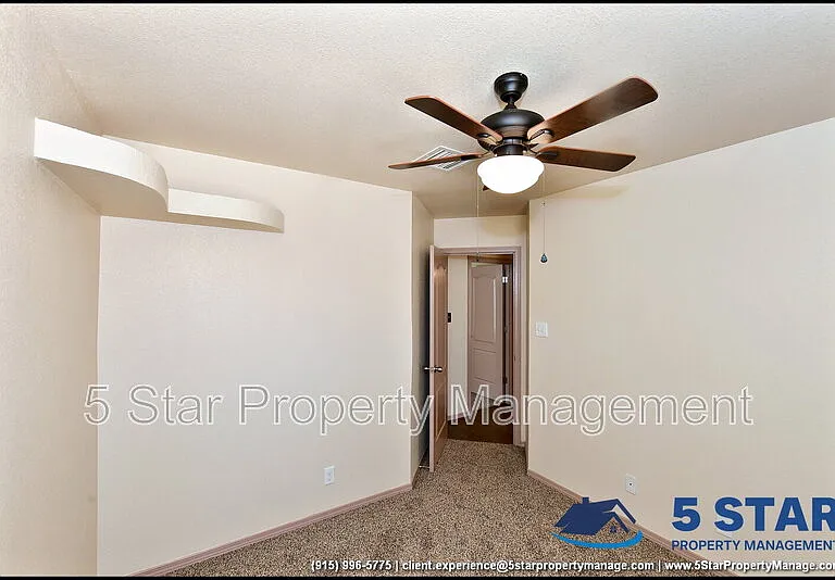 11613 Ochre Bluff Ln — Photo 29