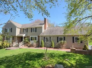 214 Keeler Dr, Ridgefield, CT 06877