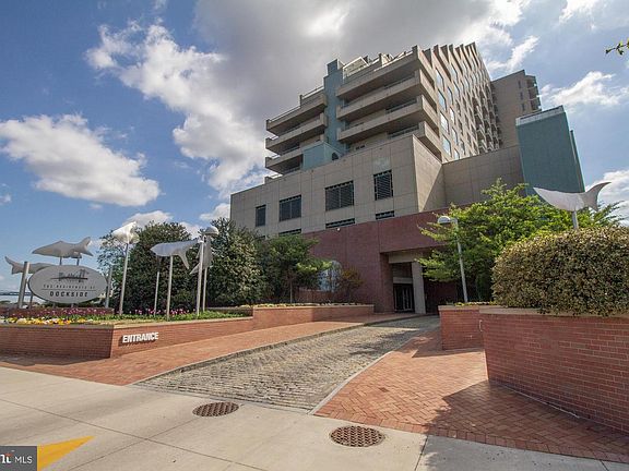 2nd image of 717 S Christopher Columbus Blvd #714