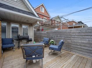 109 Earlscourt Ave, Toronto, ON M6E4A8