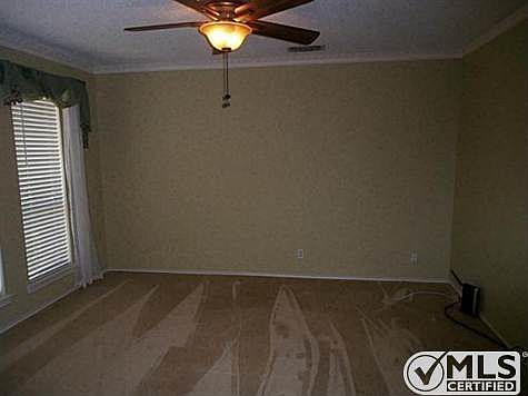 2nd image of 1917 Lake Shore Ln