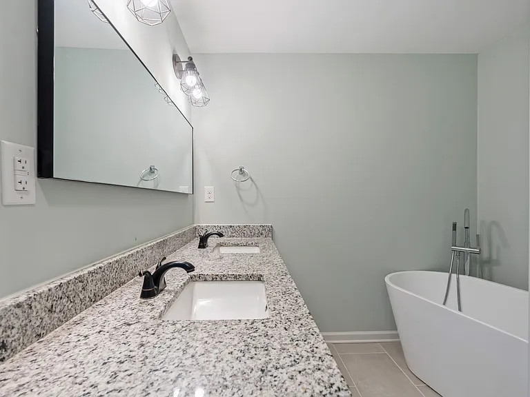 619 Hatch Rd — Photo 16
