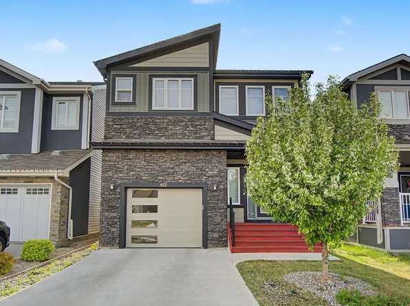 812 176th St SW, Edmonton, AB T6W 2X3
