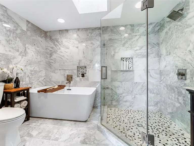 499 Nyes Pl — Photo 29