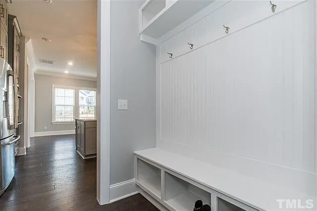 201 China Grove Ct — Photo 29