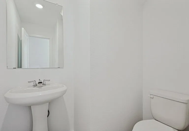 4217 Belmont Dr — Photo 8