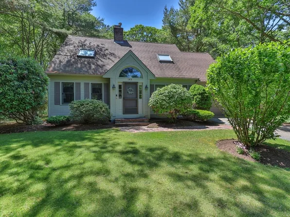 145 Braley Jenkins Rd, Barnstable, MA 02630
