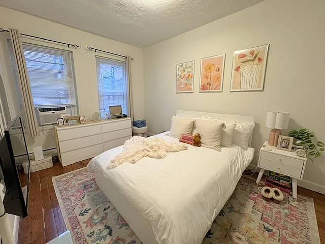 126 Union Park St #4 — Photo 9