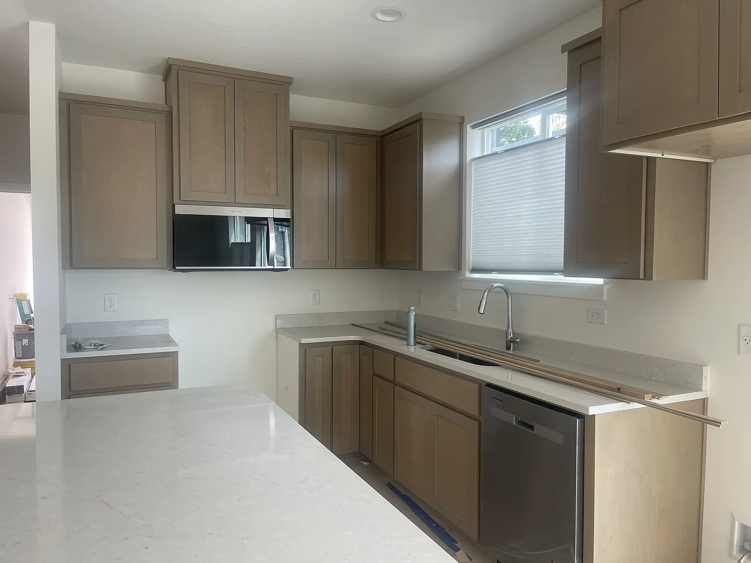 322 Talent Avenue - A — Photo 3