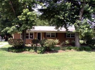 2405 Green Valley Blvd, Green Level, NC 27217