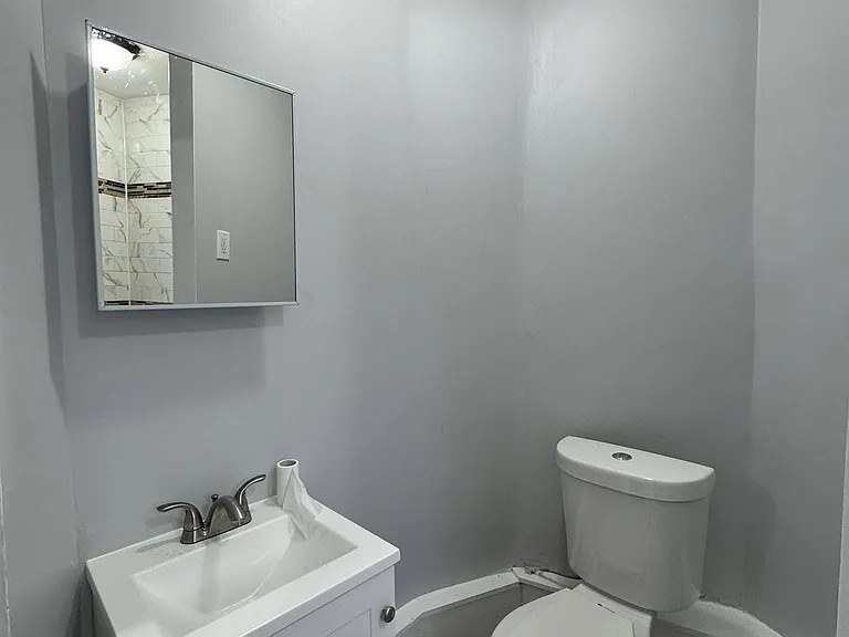 52 Harrison Ave #4 — Photo 5