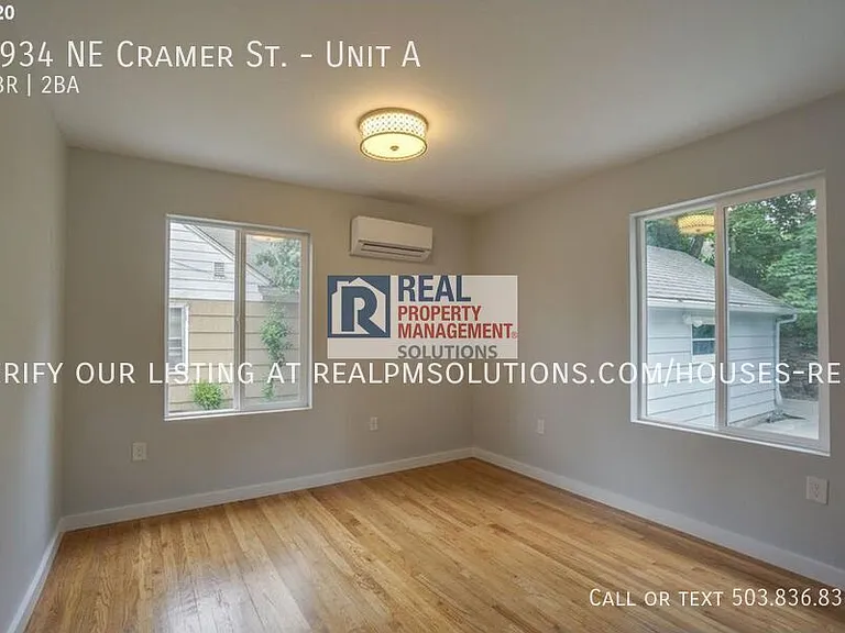 1934 NE Cramer St #A — Photo 11