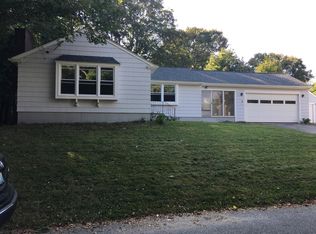 1 Herzig St, Bristol, RI 02809