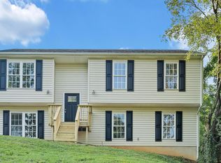 733 Old Vinton Mill Rd NE, Roanoke, VA 24012
