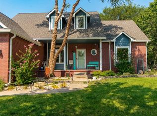 931 S Stagecoach St, Wichita, KS 67230