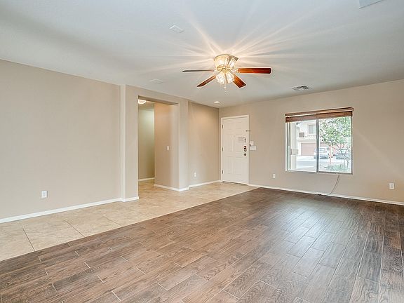 3rd image of 1261 W Pinkley Ave