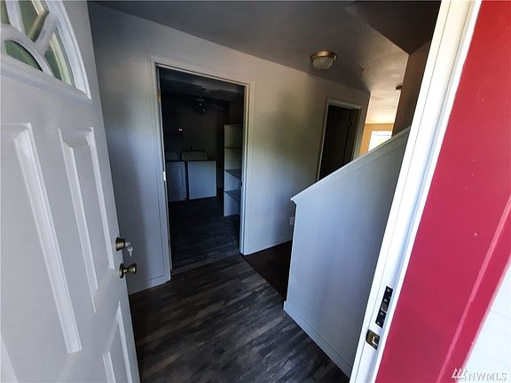 3rd image of 3939 10th St SE APT E4