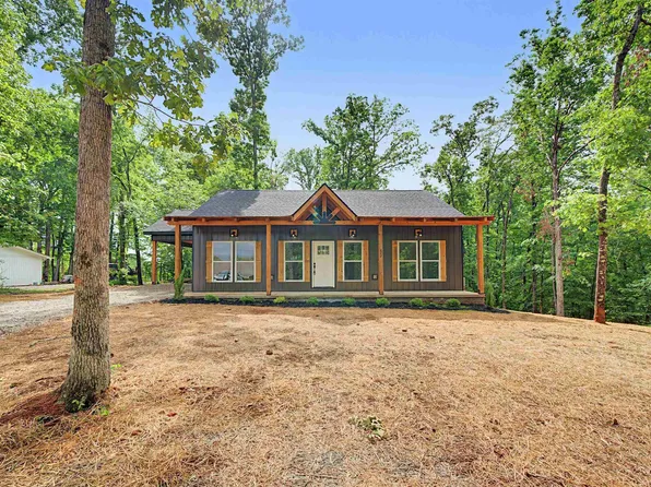 222 Tanyard Cir, Adamsville, TN 38310