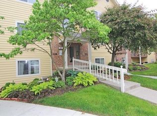 987 Cedar Ridge Dr APT 9, Cincinnati, OH 45245