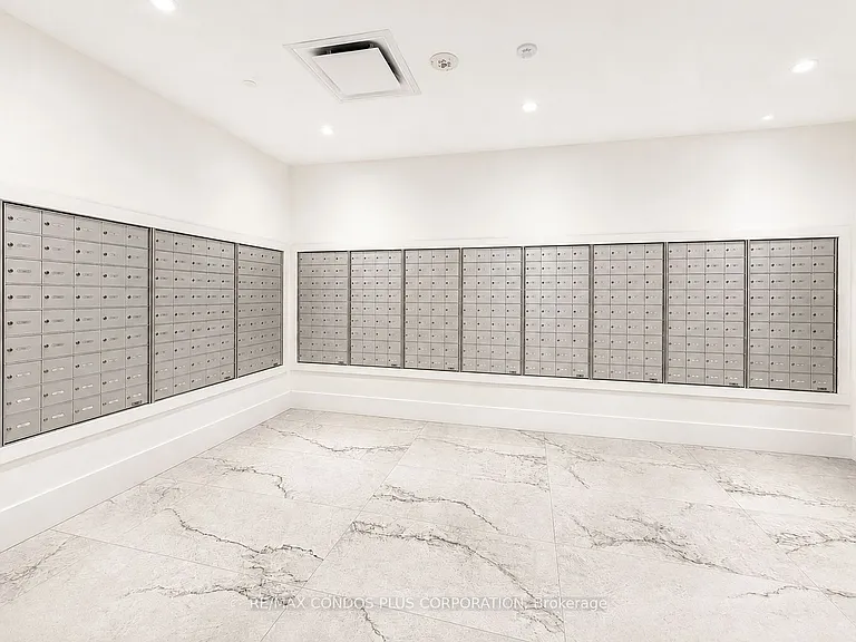 4010 Eglinton Ave W #304 — Photo 15