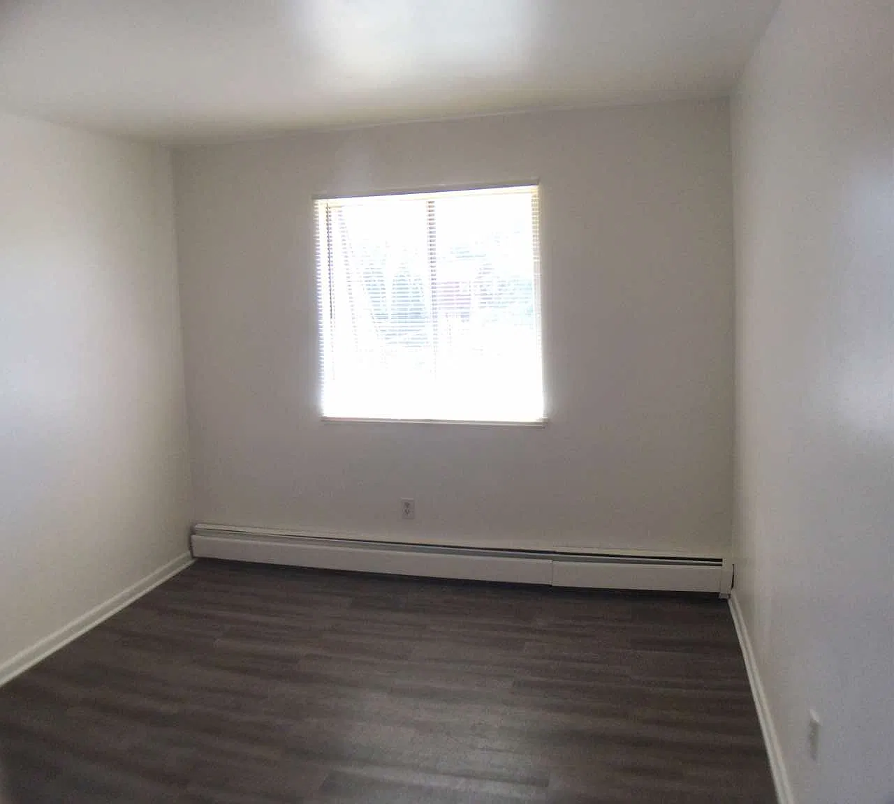 7233 North 38th Street - 12 — Photo 3