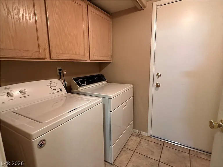 5323 Heatherbrook Cir — Photo 20