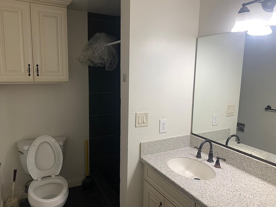 1st image of 620 W Huntington Dr Unit 213