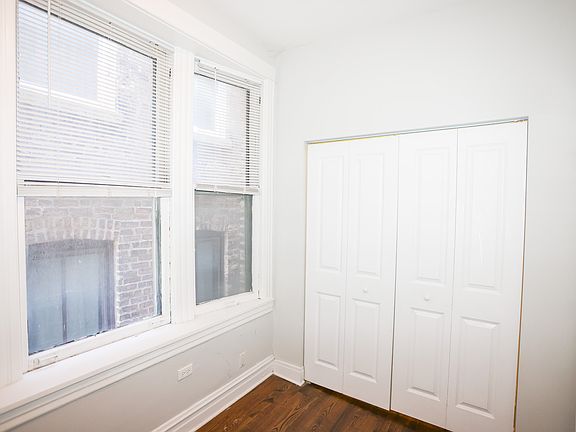 4th image of 2341 W Charleston St #2F