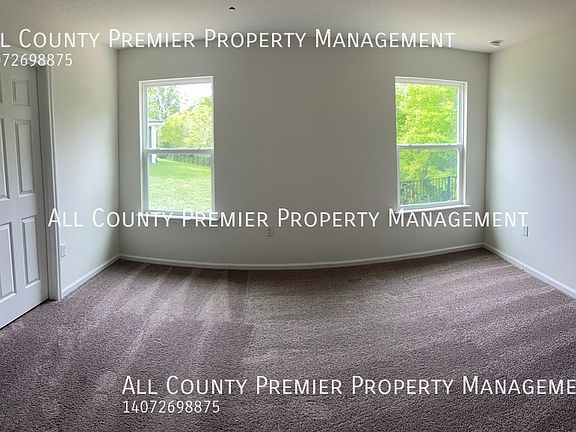 5th image of 11585 Admirals Cove Dr