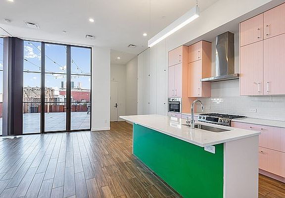 5th image of 89 Grand St #3