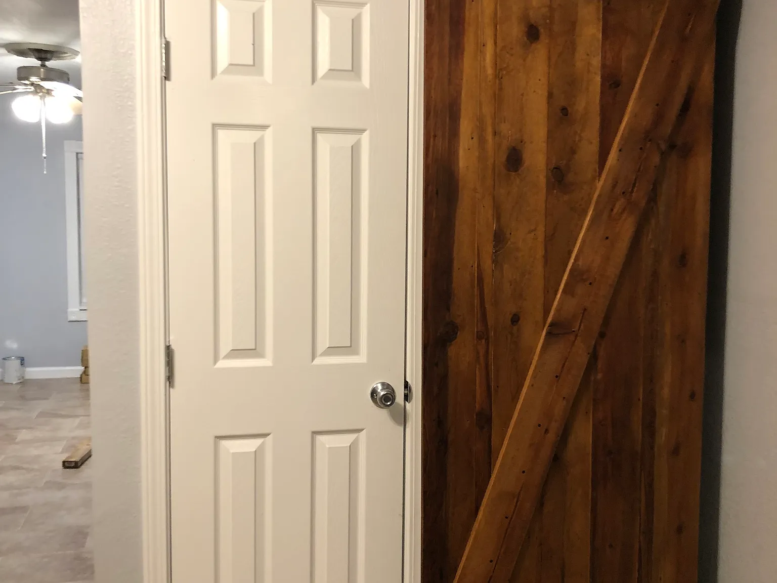2 bed, 918 sqft, $1,700 — Photo 4