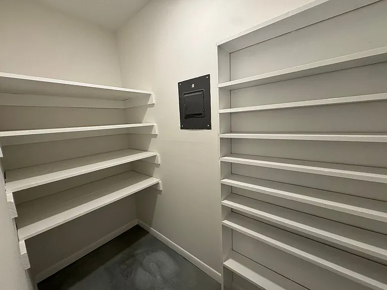Library Place Apartments — Photo 57