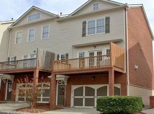 807 Lexington Vlg, Peachtree City, GA 30269