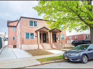 5820 229th St, Oakland Gardens, NY 11364