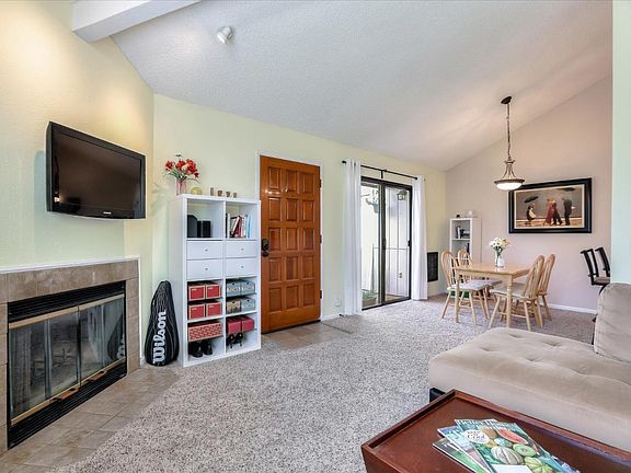 2nd image of 158 Sunwood Meadows Pl