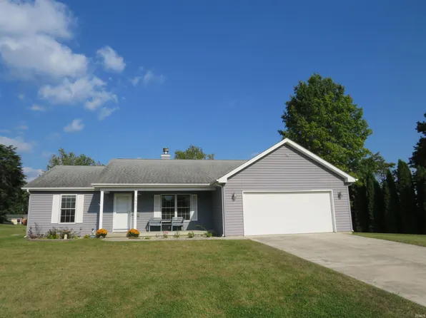 5863 N Echo Lane Ct, Monticello, IN 47960