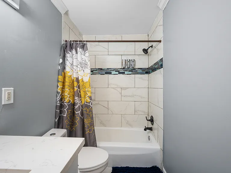 3611 Graustark St #7 — Photo 9
