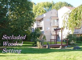 4601 SW Dickinson St #27, Portland, OR 97219