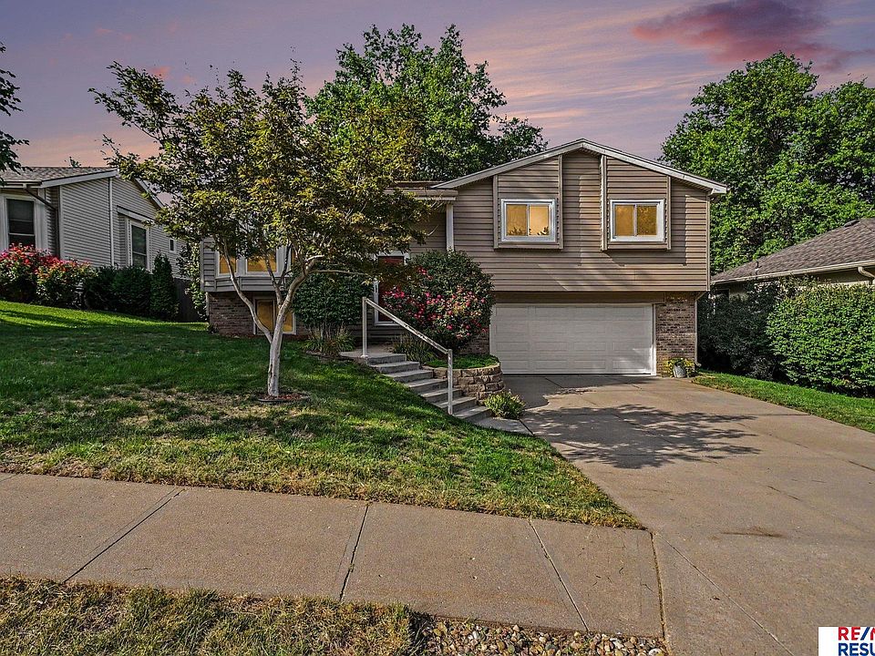 1st image of 3418 Scott Dr