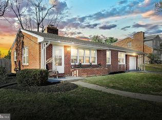 2286 Pleasant View Dr, York, PA 17406