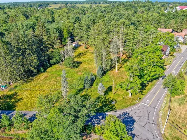 9 County Road 116, Lake Huntington, NY 12752