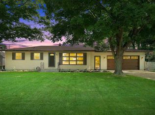 5223 Sunnybrook Dr, Fort Wayne, IN 46835