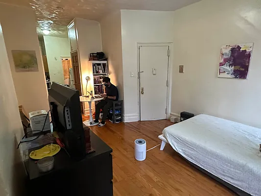 Rented by Corcoran | media 4