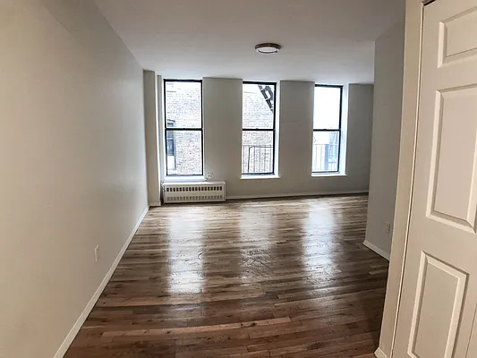 Rented by Highline Residential | media 2