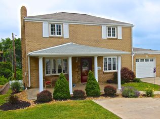 1449 Greentree Rd, Pittsburgh, PA 15220