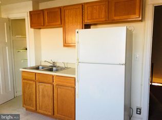409 Folcroft St, Baltimore, MD 21224