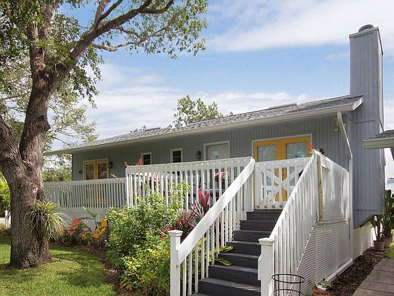 3rd image of 1303 Evalena Ln